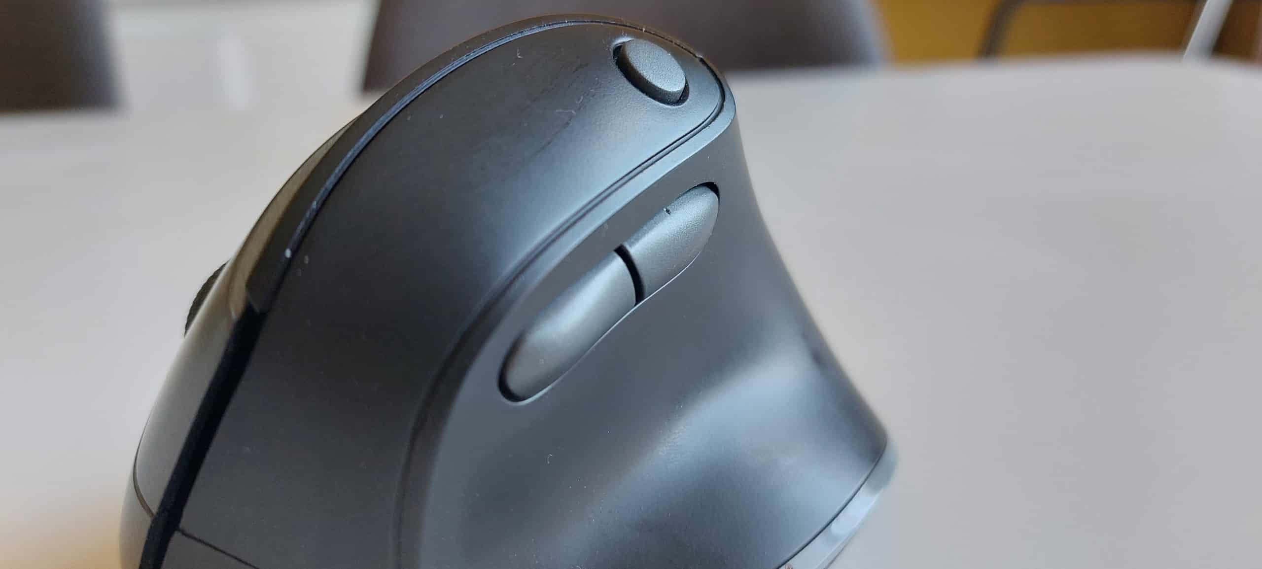 Photo de la souris Ergonomique Trust Bayo