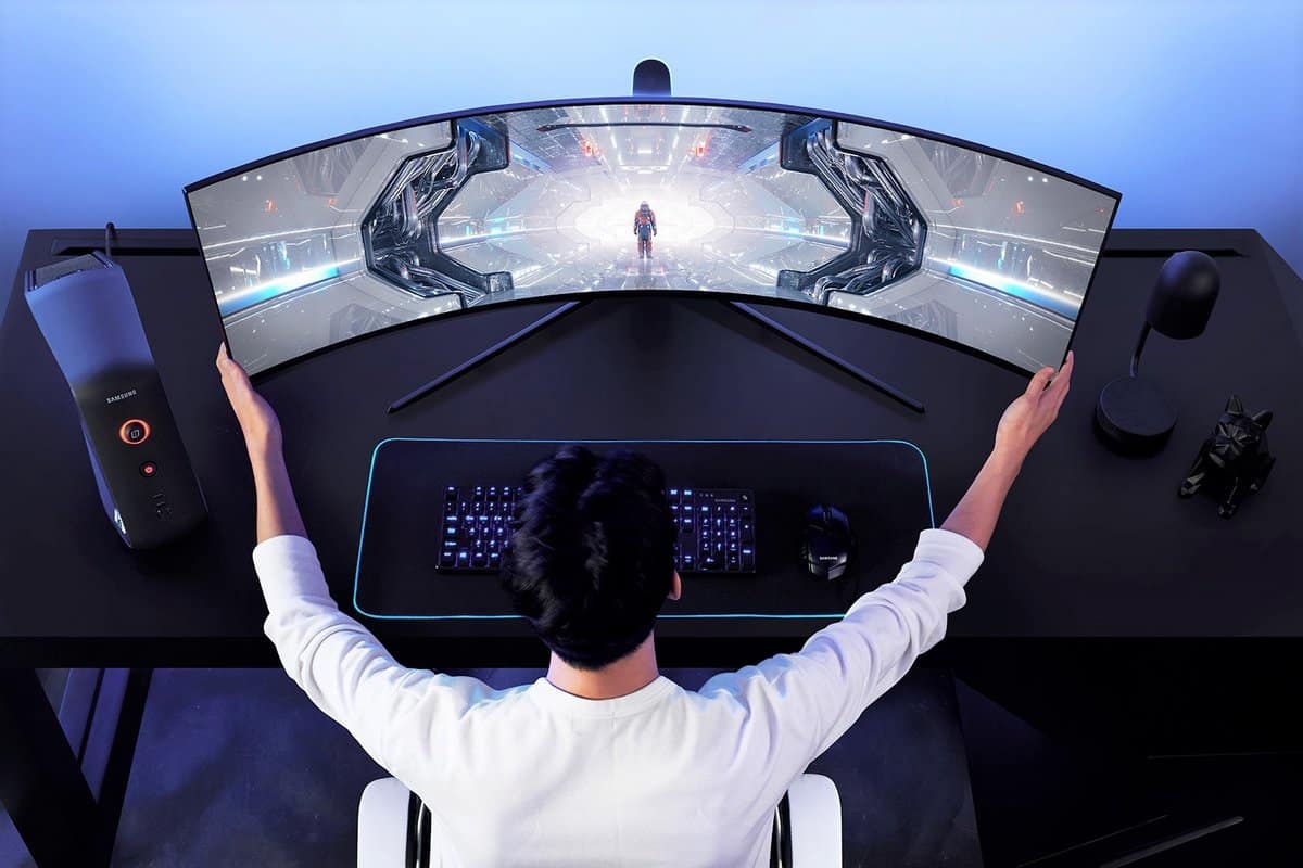 Odyssey_Neo_G9_un_gigantesque_écran_OLED