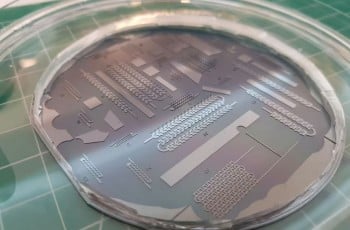 Le SDM ou Static Droplet Microfluidic device