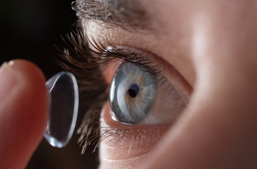 Ces lentilles de contact innovantes aident à prévenir le syndrome de l’œil sec