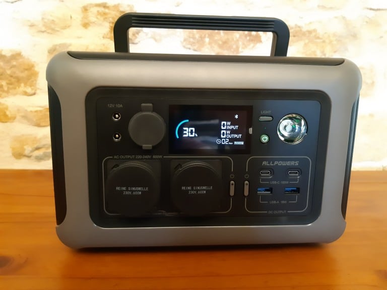 Photo de la station d’énergie portable Allpowers R600