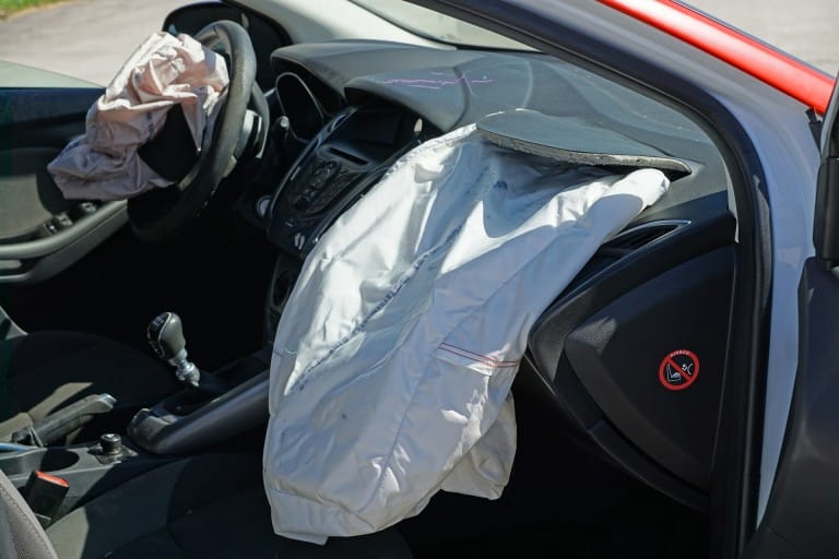 Un airtag dans un véhicule