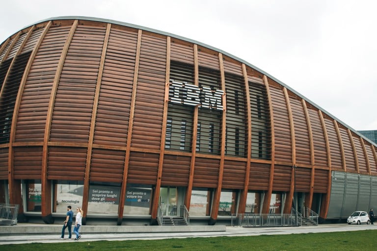 La multinationale américaine IBM