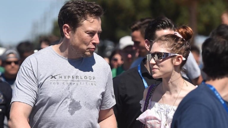 Grimes-action-en-justice-contre-Elon Musk