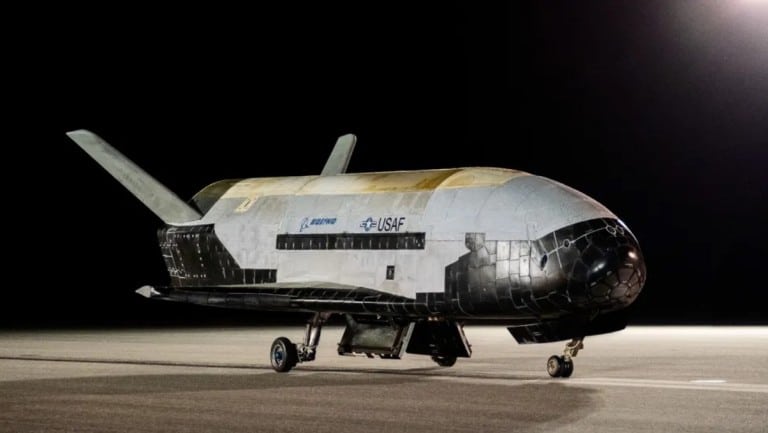 L'avion spatial X-37B le 12 novembre 2022